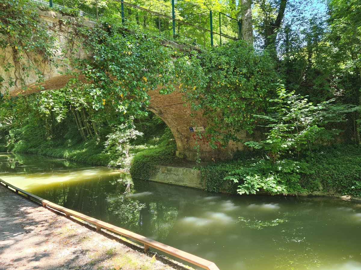 Le canal de L&rsquo;ourcq de Paris à Mareuil : De la première à la dernière écluse 100&nbsp;km