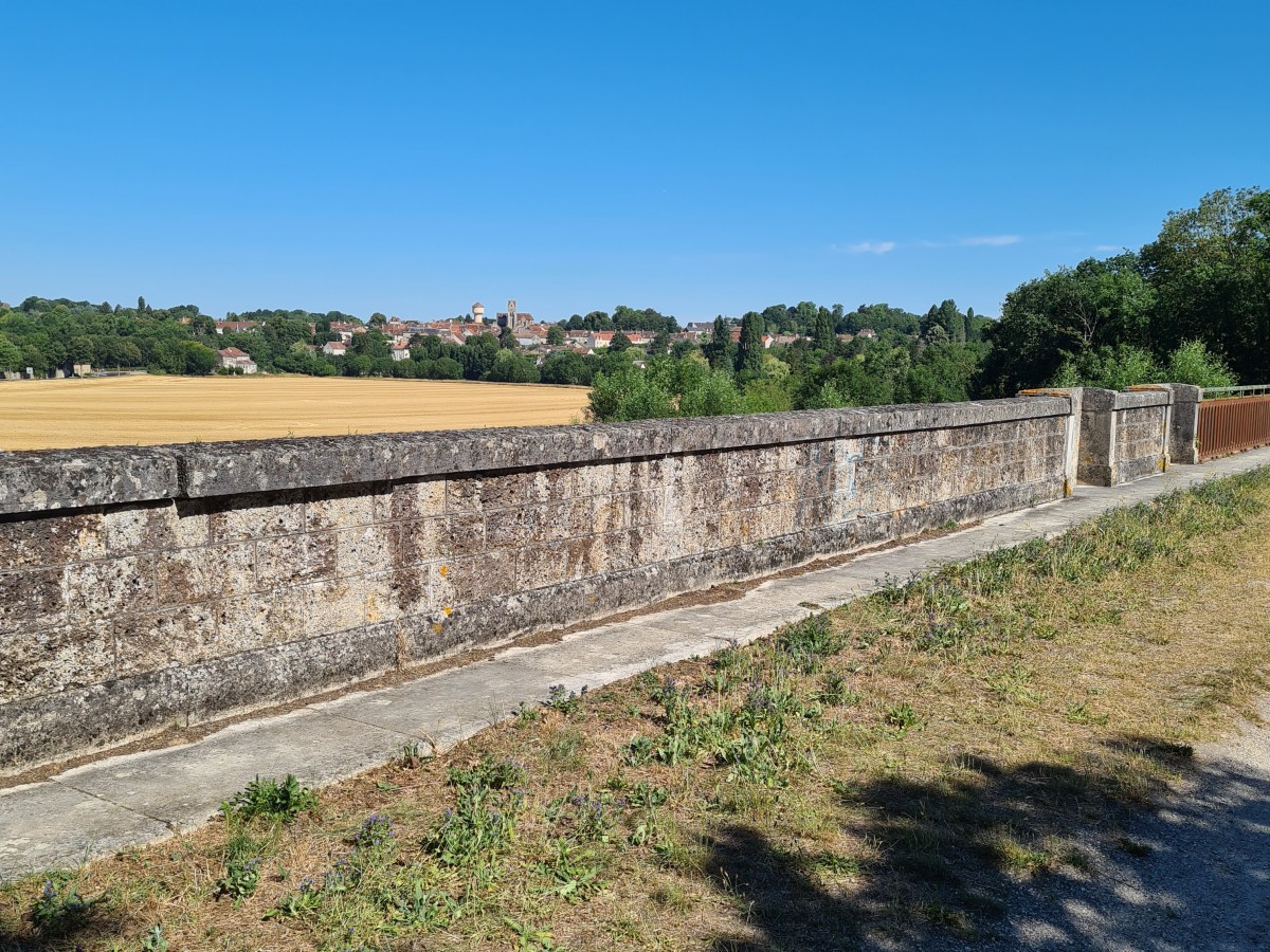 Verneuil l&rsquo;étang – Morcerf 30 km: De bosquet en bosquet vers la foret de&nbsp;Crecy