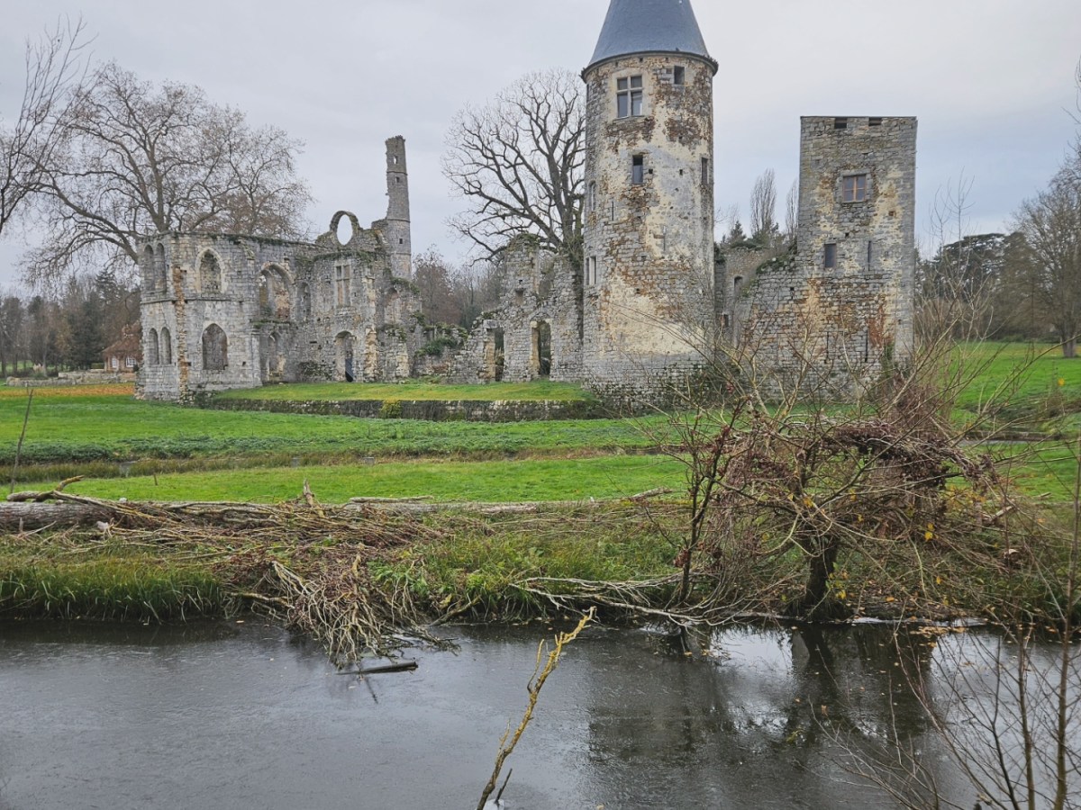 Boucle de Chaumes en Brie 10 à 21 km : pigeonnier viaduc et&nbsp;ruines